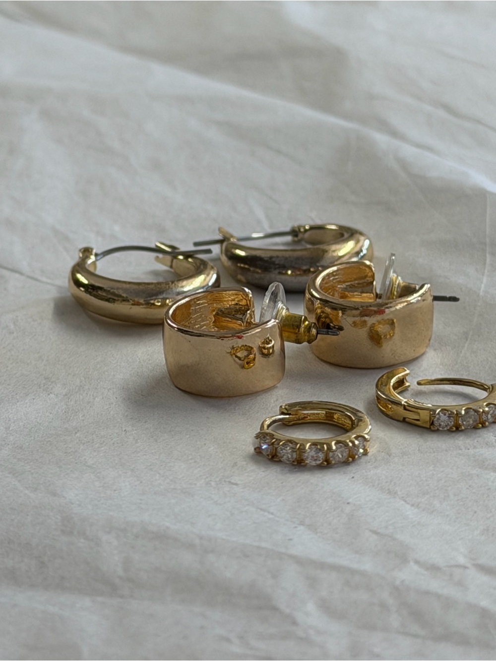Gold Hoop Earring Set – Classic Women's Jewelry - Picture 2 of 3